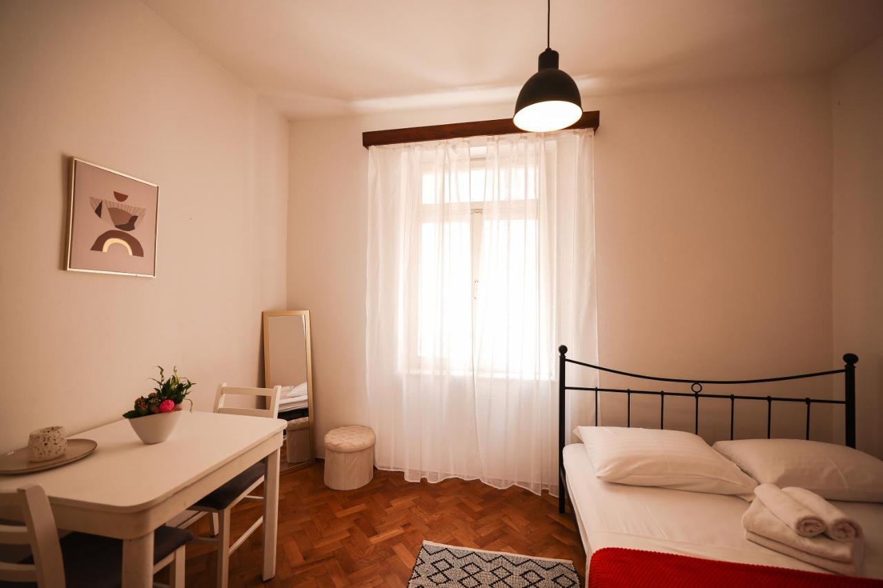 Cozy Studio Apartments In City Centar Stosija Задар Екстер'єр фото